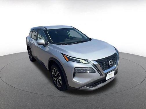 Brilliant Silver Metallic 2023 Nissan Rogue SV