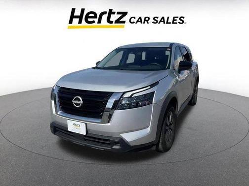 2024 Nissan Pathfinder S