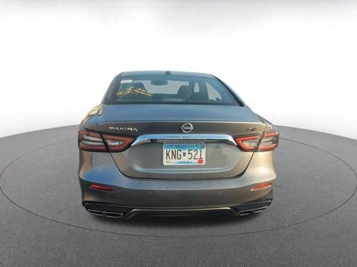 2023 Nissan Maxima SV
