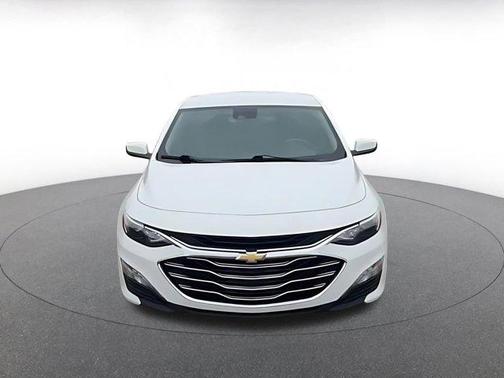 Summit White 2023 Chevrolet Malibu LT