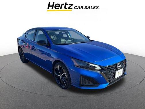 2025 Nissan Altima SR