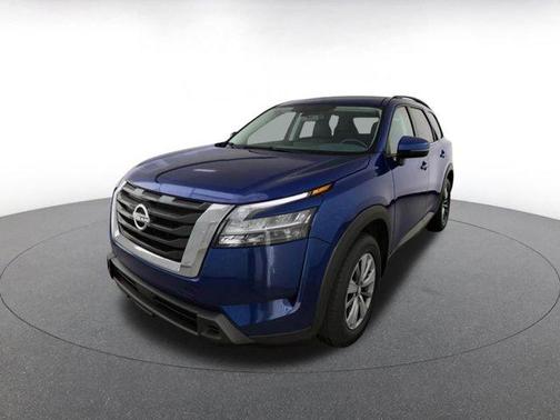 Deep Ocean Blue 2025 Nissan Pathfinder SV