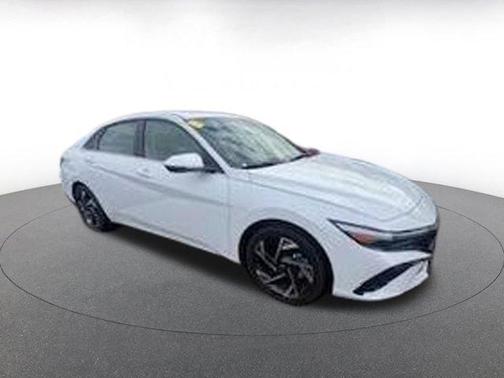 2025 Hyundai ELANTRA HEV Limited