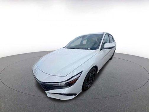 2025 Hyundai ELANTRA HEV Limited