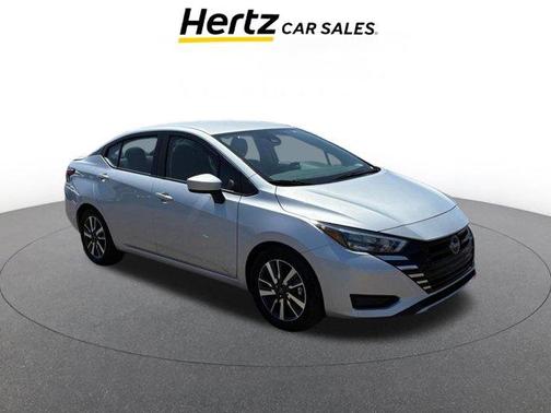 Brilliant Silver Metallic 2025 Nissan Versa 1.6 SV