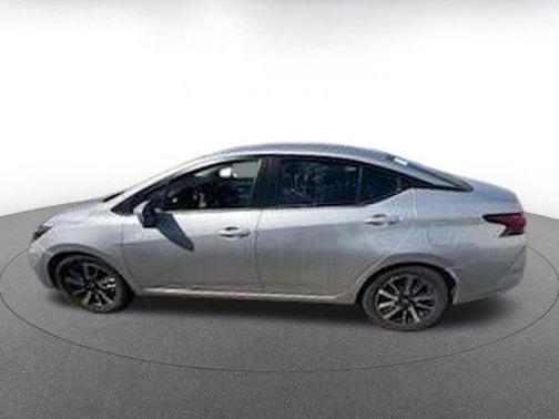 Brilliant Silver Metallic 2025 Nissan Versa 1.6 SV