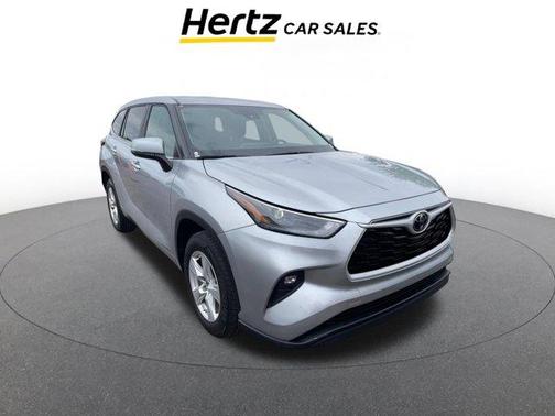 2025 Toyota Highlander LE