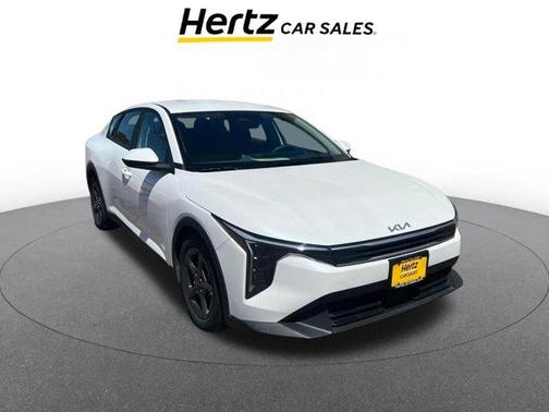 Snow White Pearl 2025 Kia K4
