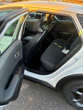 Snow White Pearl 2025 Kia K4