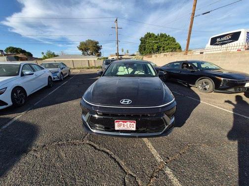 2025 Hyundai SONATA Hybrid SEL