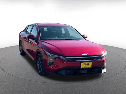 Currant Red 2025 Kia K4