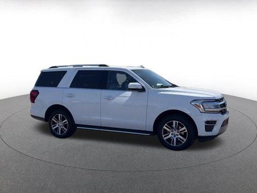 White 2023 Ford Expedition Limited