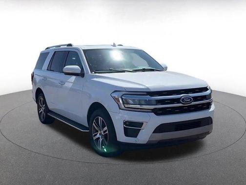 White 2023 Ford Expedition Limited