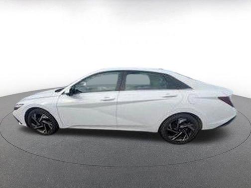 2025 Hyundai ELANTRA HEV Limited