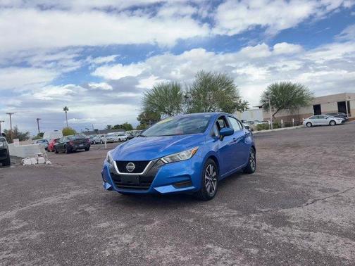 Photo 5 of 42 of 2021 Nissan Versa 1.6 SV