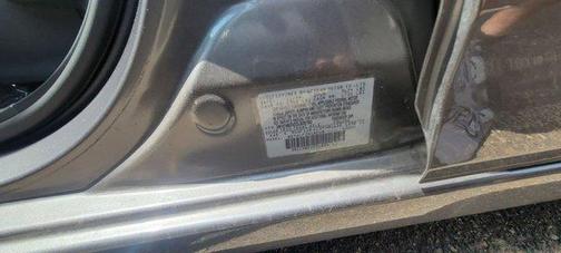 Gun Metallic 2025 Nissan Versa 1.6 SV