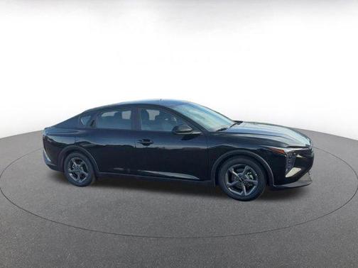 Aurora Black Pearl 2025 Kia K4