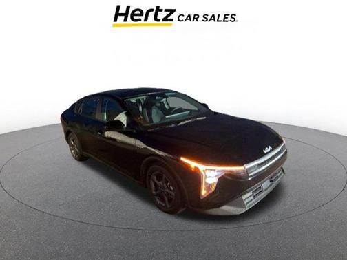 Aurora Black Pearl 2025 Kia K4