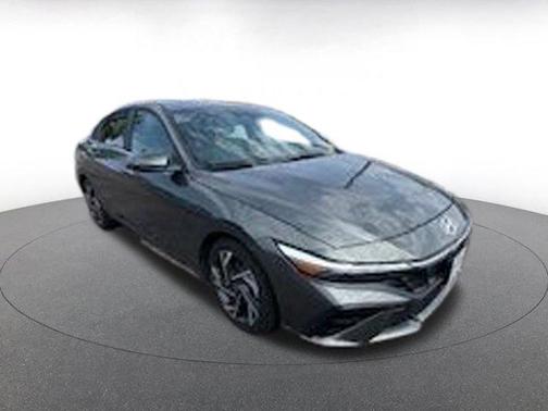 2025 Hyundai ELANTRA HEV Limited