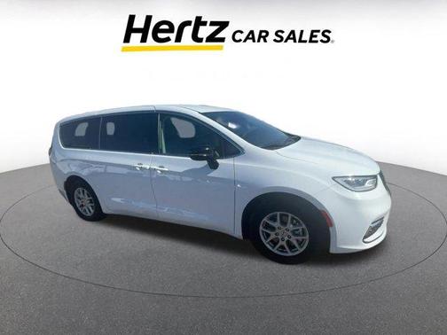 2024 Chrysler Pacifica Touring-L