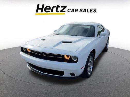2022 Dodge Challenger SXT
