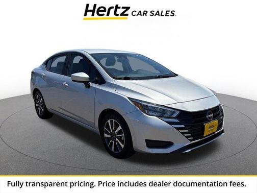Brilliant Silver Metallic 2025 Nissan Versa 1.6 SV