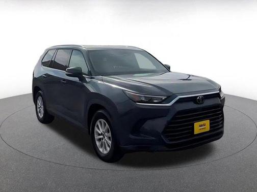 Gray 2025 Toyota Grand Highlander XLE