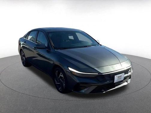 2025 Hyundai ELANTRA HEV Limited