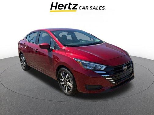 Scarlet Ember 2025 Nissan Versa 1.6 SV