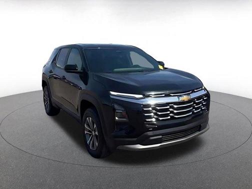 Mosaic Black Metallic 2025 Chevrolet Equinox LT