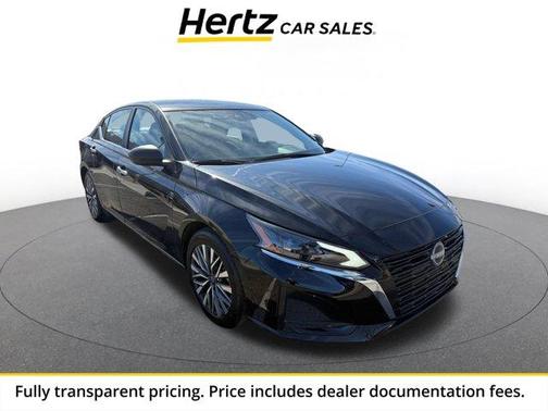 Black 2025 Nissan Altima SV