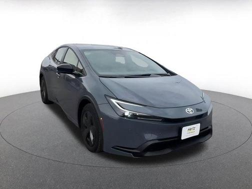 2025 Toyota Prius LE