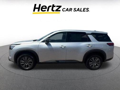 2024 Nissan Pathfinder S