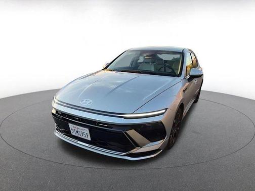 2025 Hyundai SONATA SEL