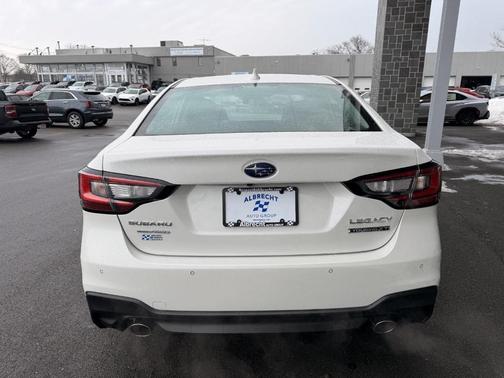 2025 Subaru Legacy Touring XT