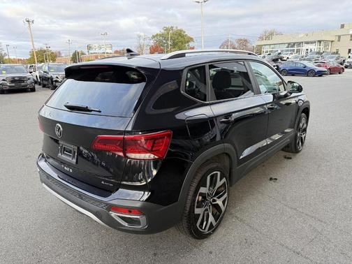 2022 Volkswagen Taos 1.5T SEL