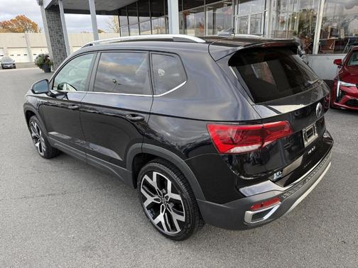 2022 Volkswagen Taos 1.5T SEL