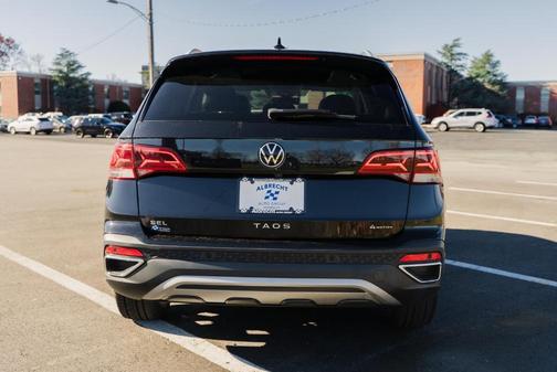 2022 Volkswagen Taos 1.5T SEL