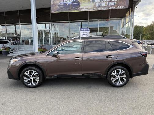 2021 Subaru Outback Touring