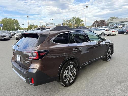 2021 Subaru Outback Touring