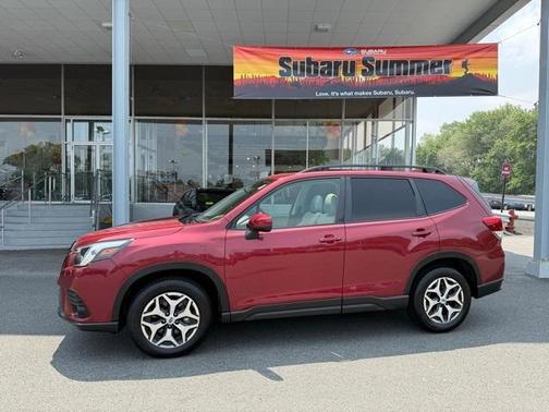 2022 Subaru Forester Premium