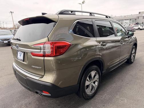 2025 Subaru Ascent Premium
