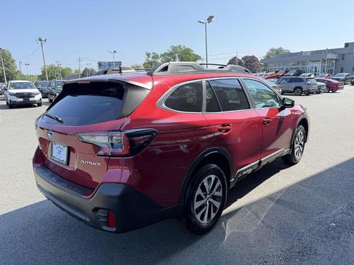 2022 Subaru Outback Premium