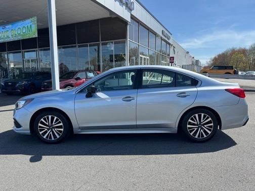 2019 Subaru Legacy 2.5i