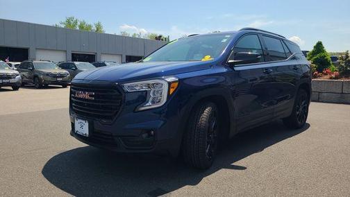 Marine Metallic 2023 GMC Terrain SLT