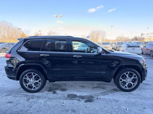 2019 Jeep Grand Cherokee Overland