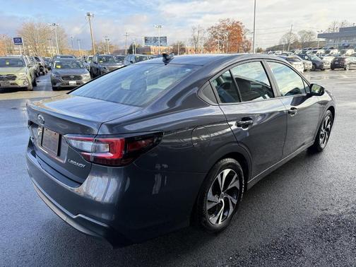 2025 Subaru Legacy Premium