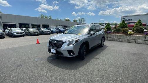Ice Silver Metallic 2023 Subaru Forester Limited