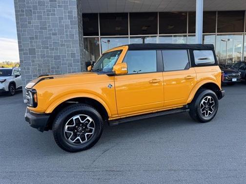 2022 Ford Bronco Outer Banks