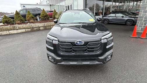 Crystal Black Silica 2026 Subaru Outback Limited